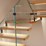 scala per interni a giorno con led nei gradini